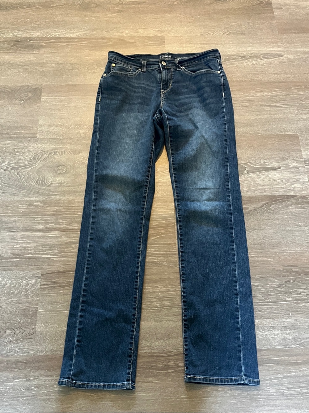 Signature by Levi Strauss Dark Wash Straight-Leg Jeans